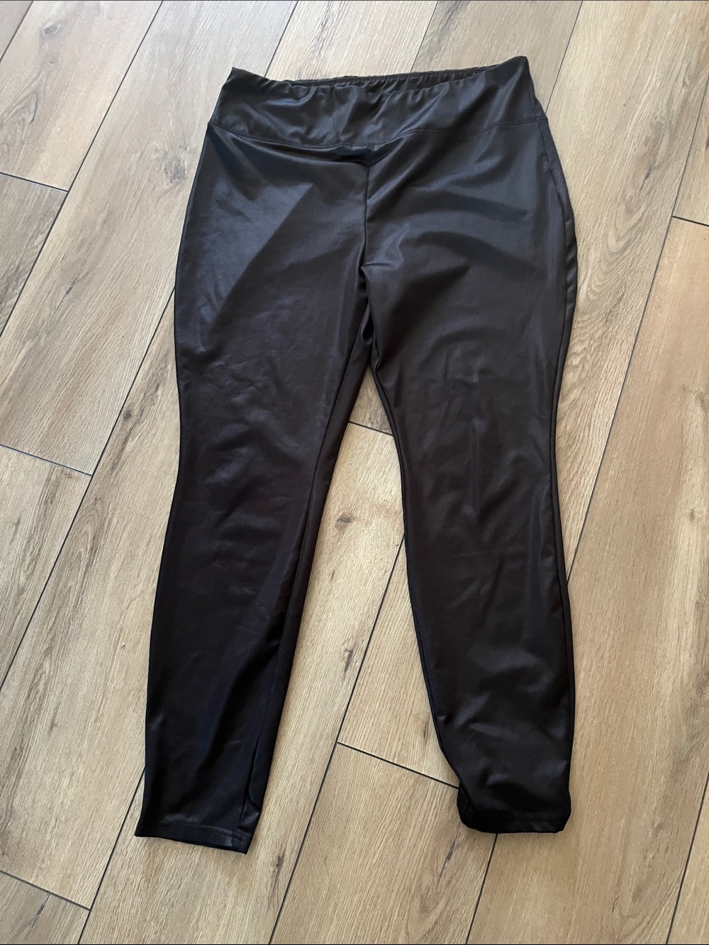 Women's Black Active Leggings - Stretch Performance Bottoms